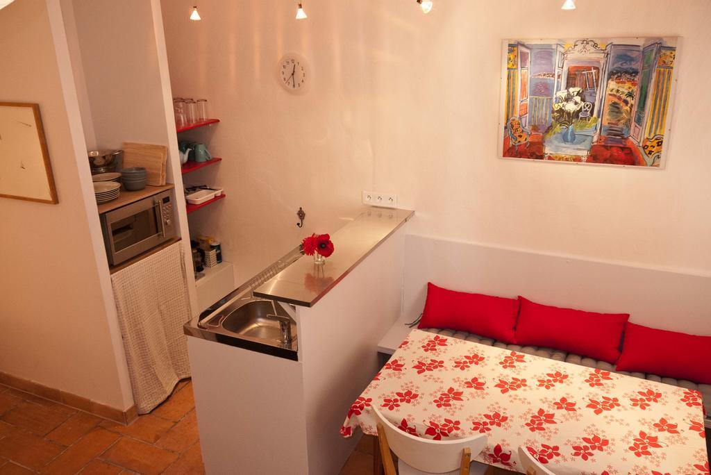 Studio Apartment Centre Historique Arles Zimmer foto